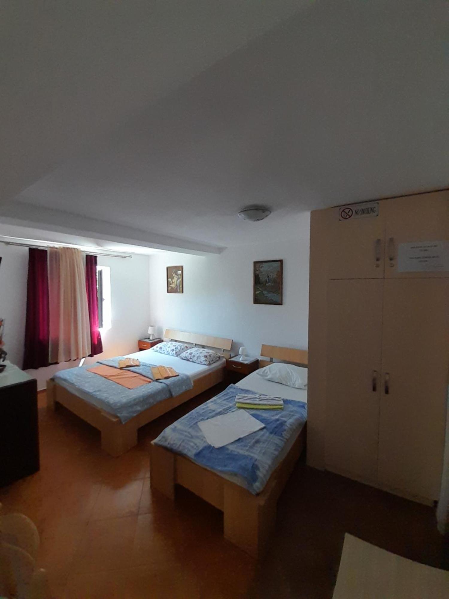 Apartments Kovacevic Petrovac Room photo